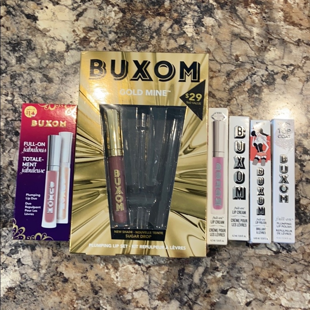 Buxom Lip Gloss